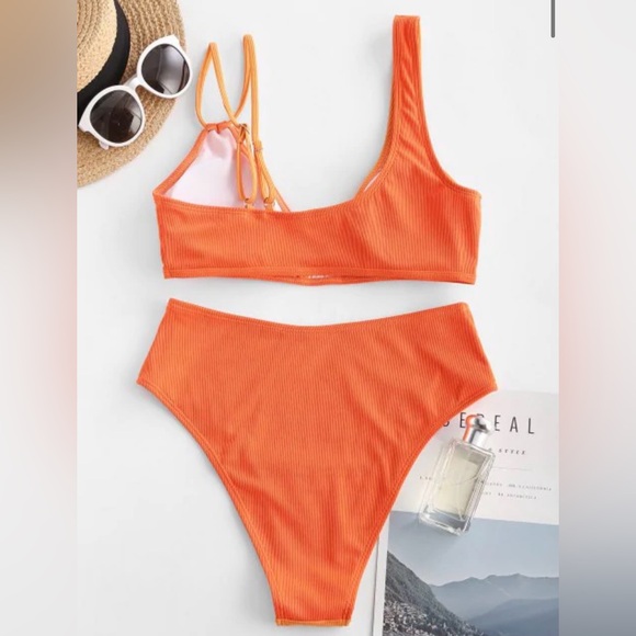 Two Tone Ribbed Bikini - Picture 3 of 5